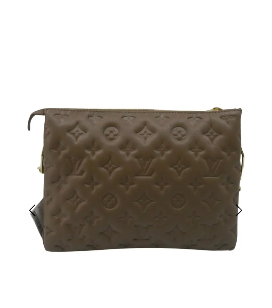 LOUIS VUITTON Coussin PM