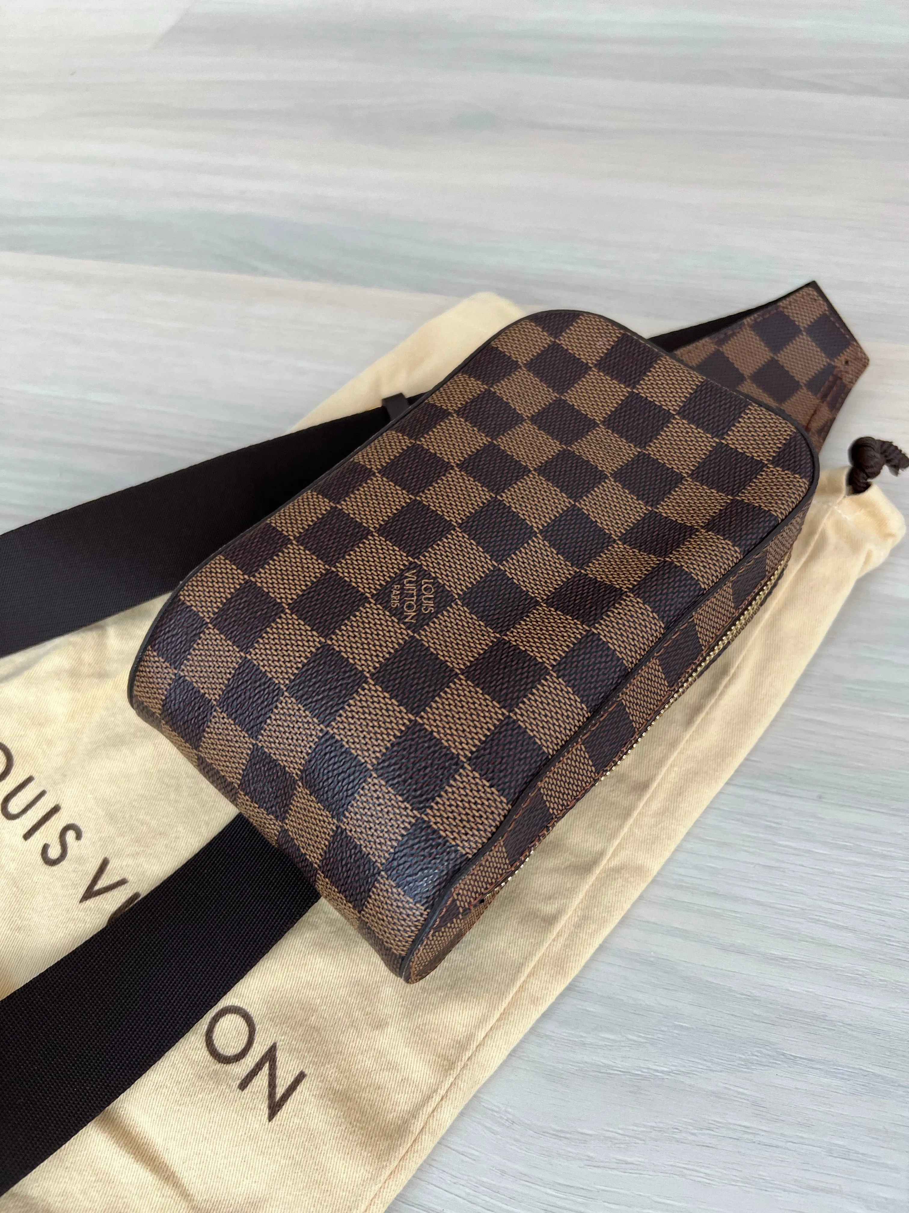 Louis Vuitton Gerinamos Bag