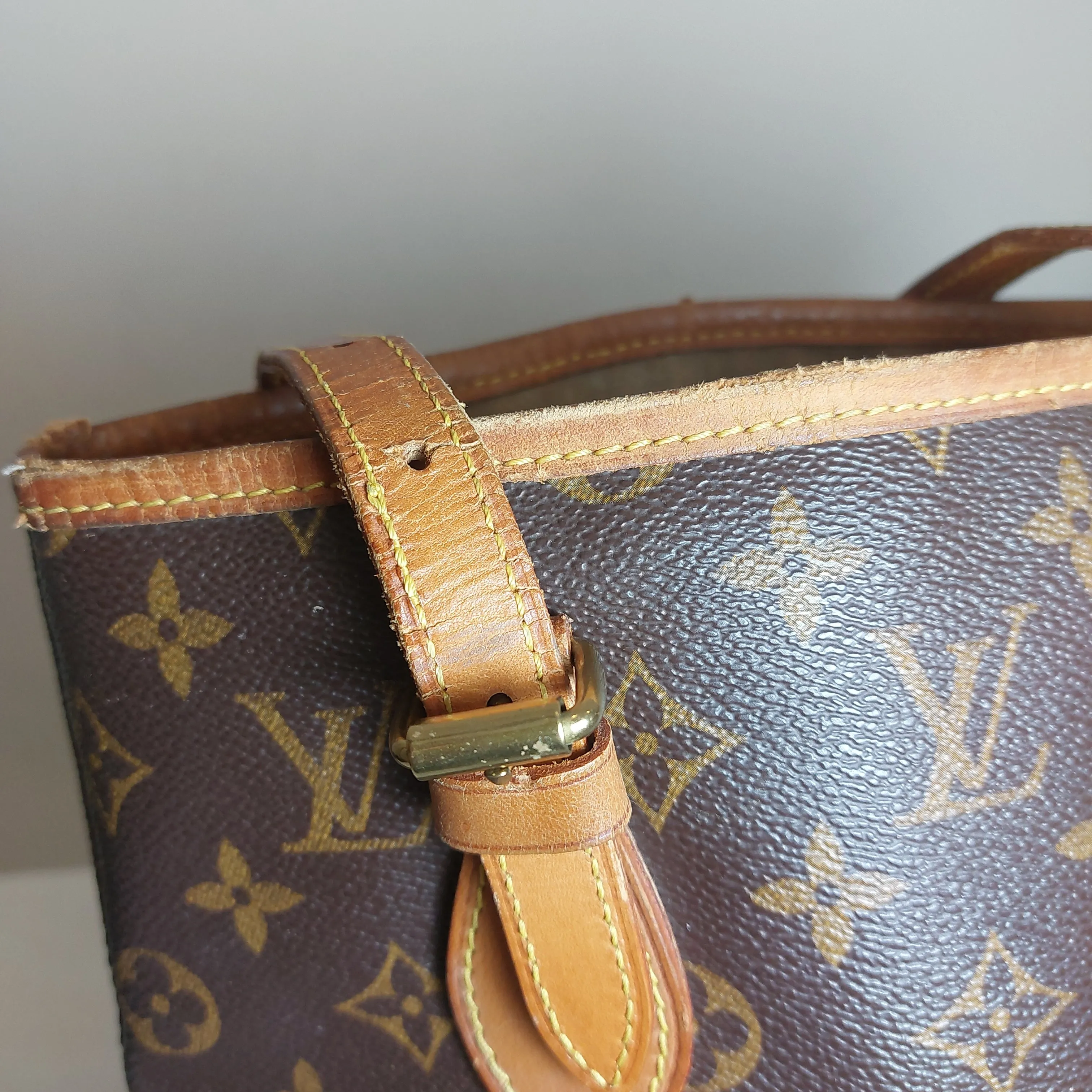 Louis Vuitton Monogram Canvas Petit Bucket Bag | Pre Loved |