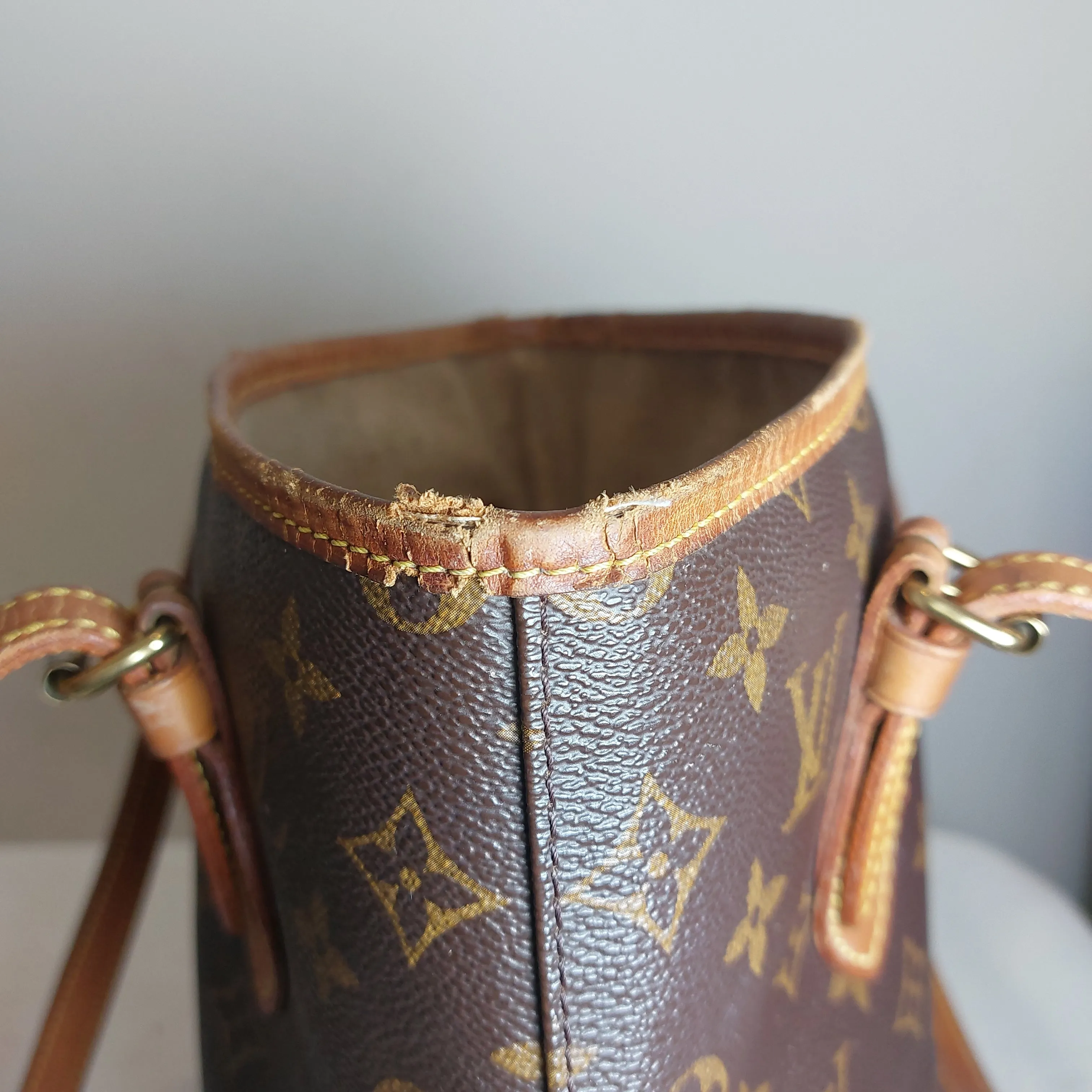 Louis Vuitton Monogram Canvas Petit Bucket Bag | Pre Loved |