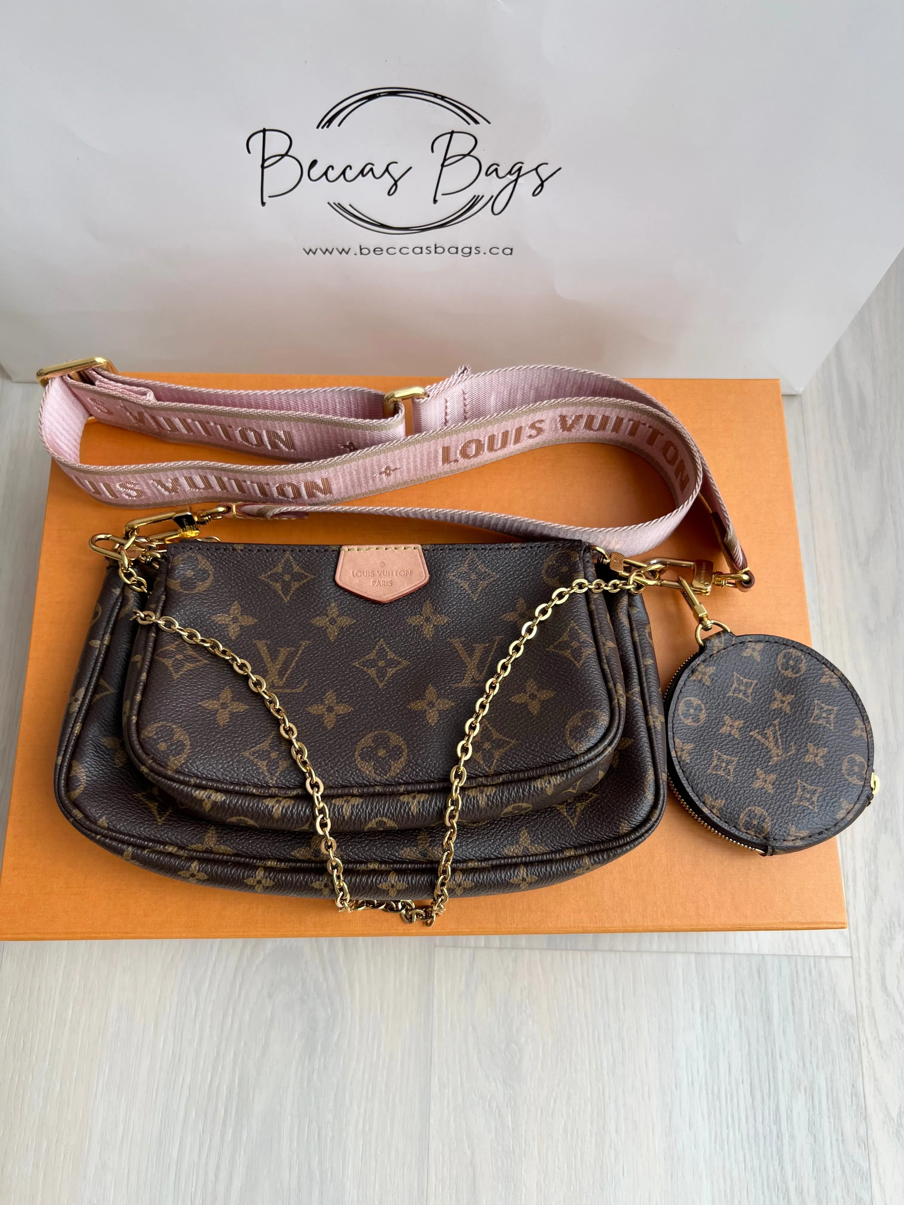 Louis Vuitton Multi Pochette Accessories Bag