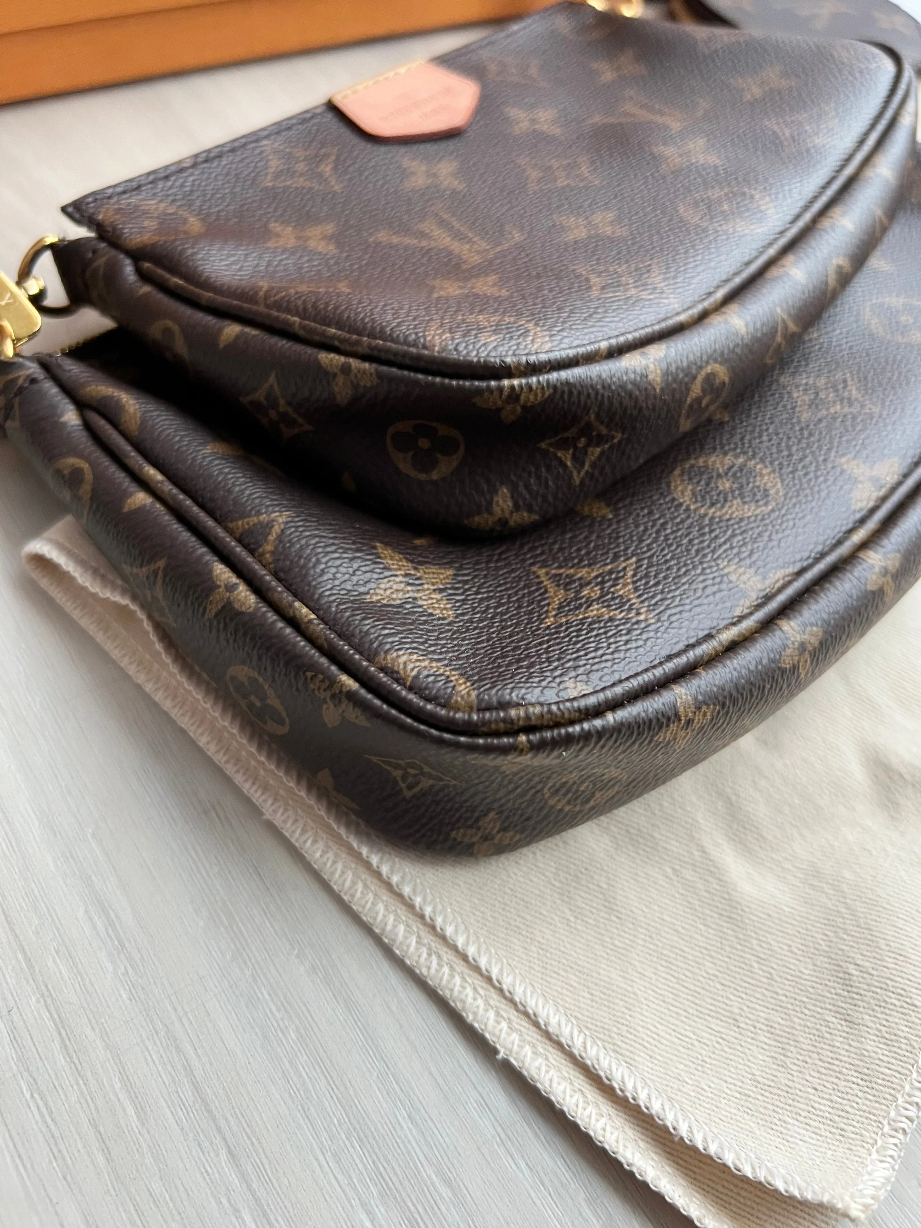 Louis Vuitton Multi Pochette Accessories Bag