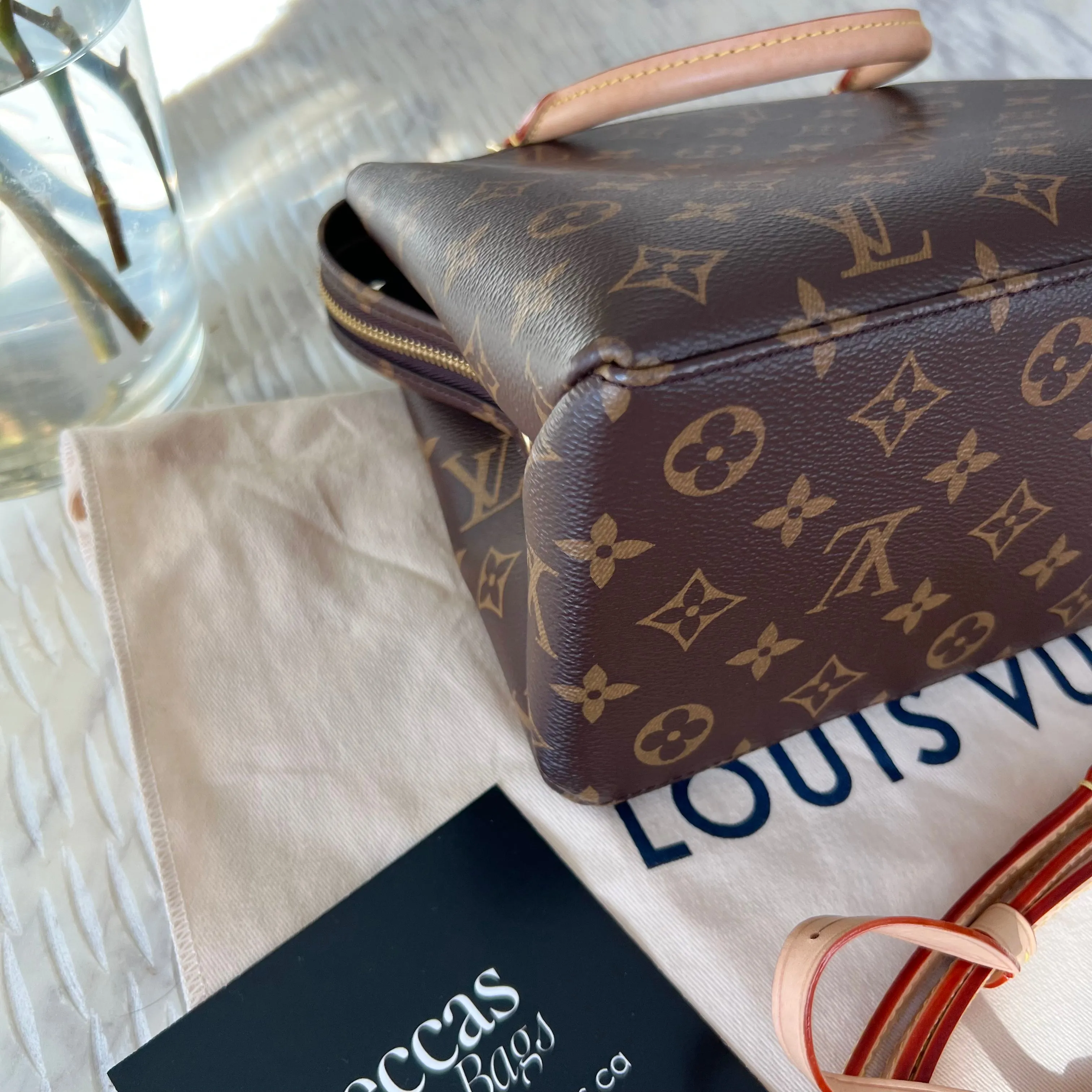 Louis Vuitton Petit Palais Bag