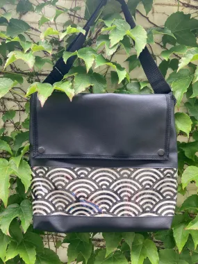 Messenger Bag - Mizu