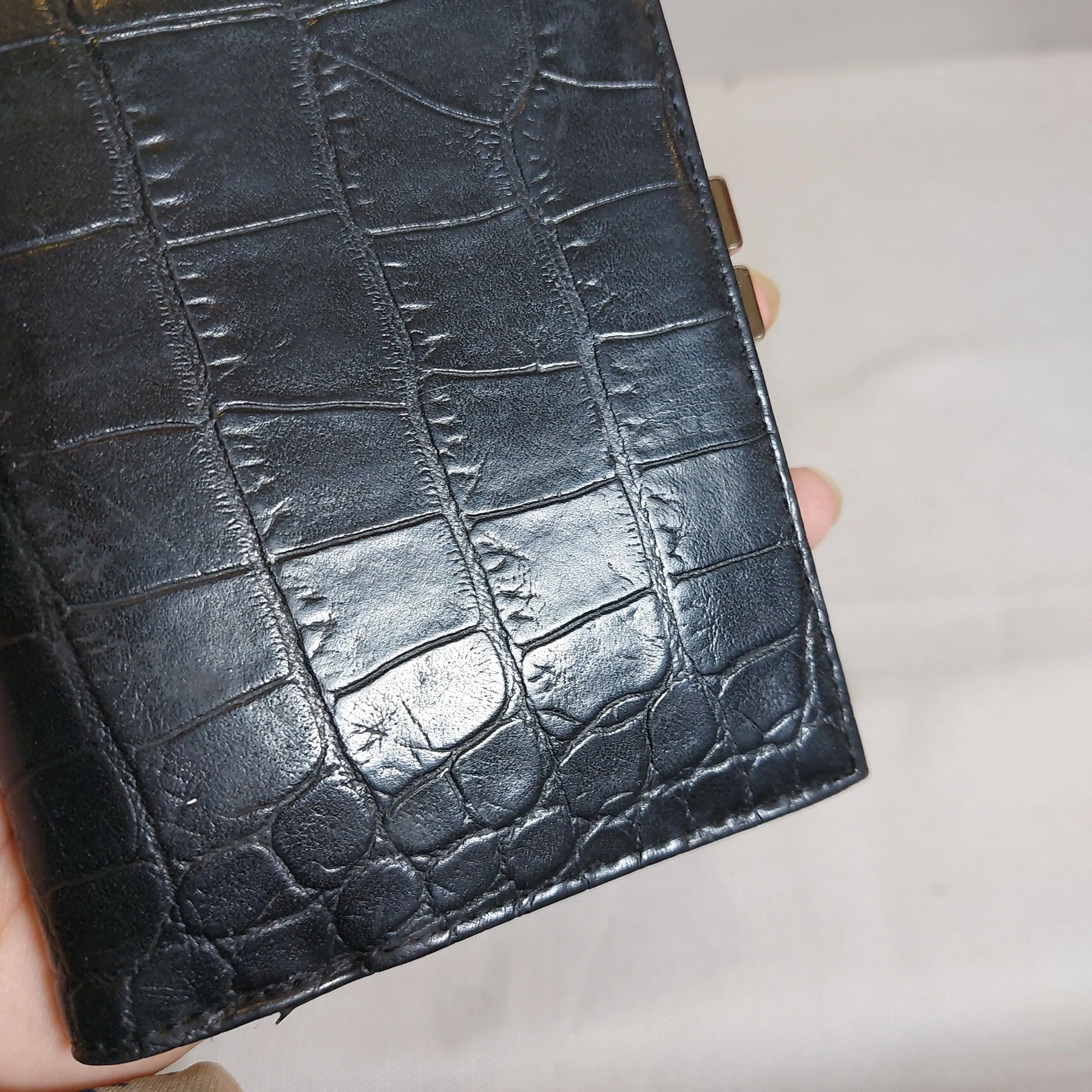 Nine West Black Leatherette Bi-fold Wallet | Pre Loved |