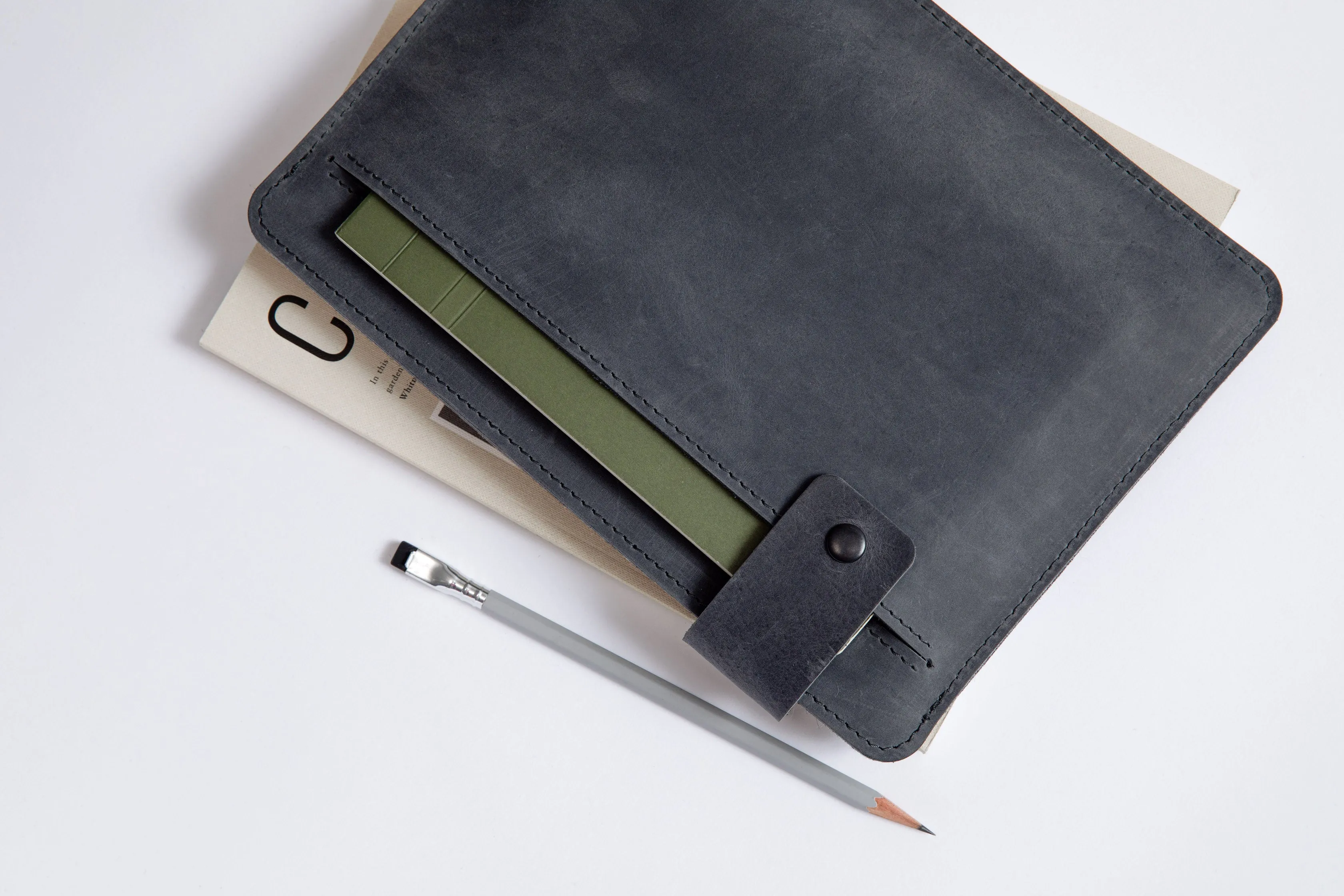 SLIM FIT iPad Case/ Scandinavian Grey/