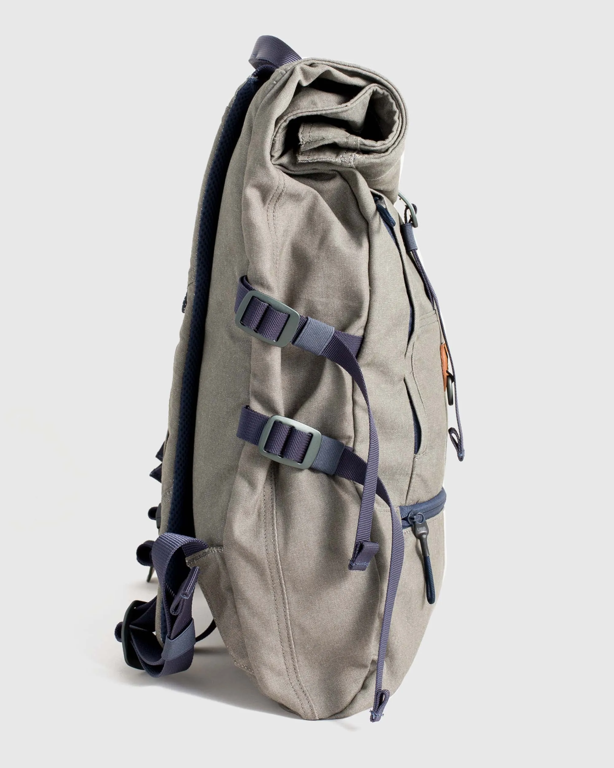 Durable Westward 23L Rolltop Backpack for Outdoor Adventures