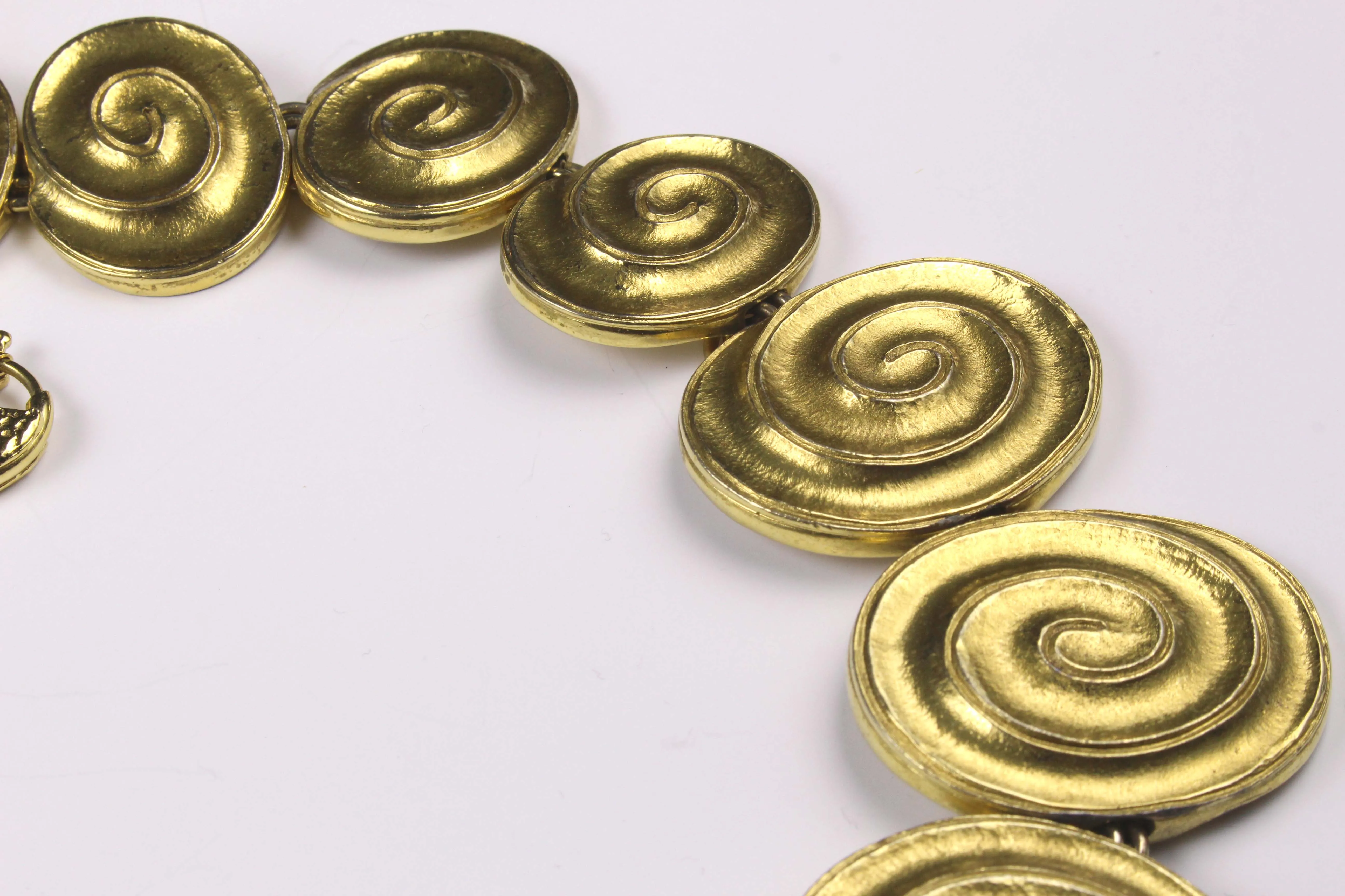 YVES SAINT LAURENT spiral oval medallions necklace